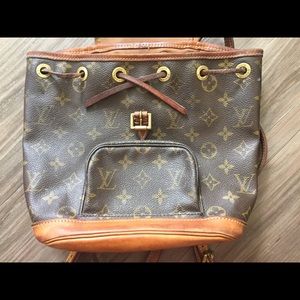 old school authentic-Louis Vuitton back pack purse